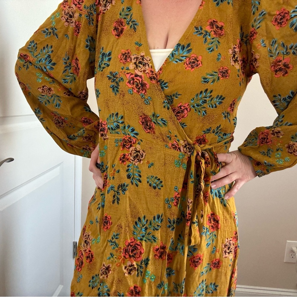 Faithfull the Brand x Anthropologie Le Figuaro Wrap Dress Long Sleeve - Picture 4 of 14